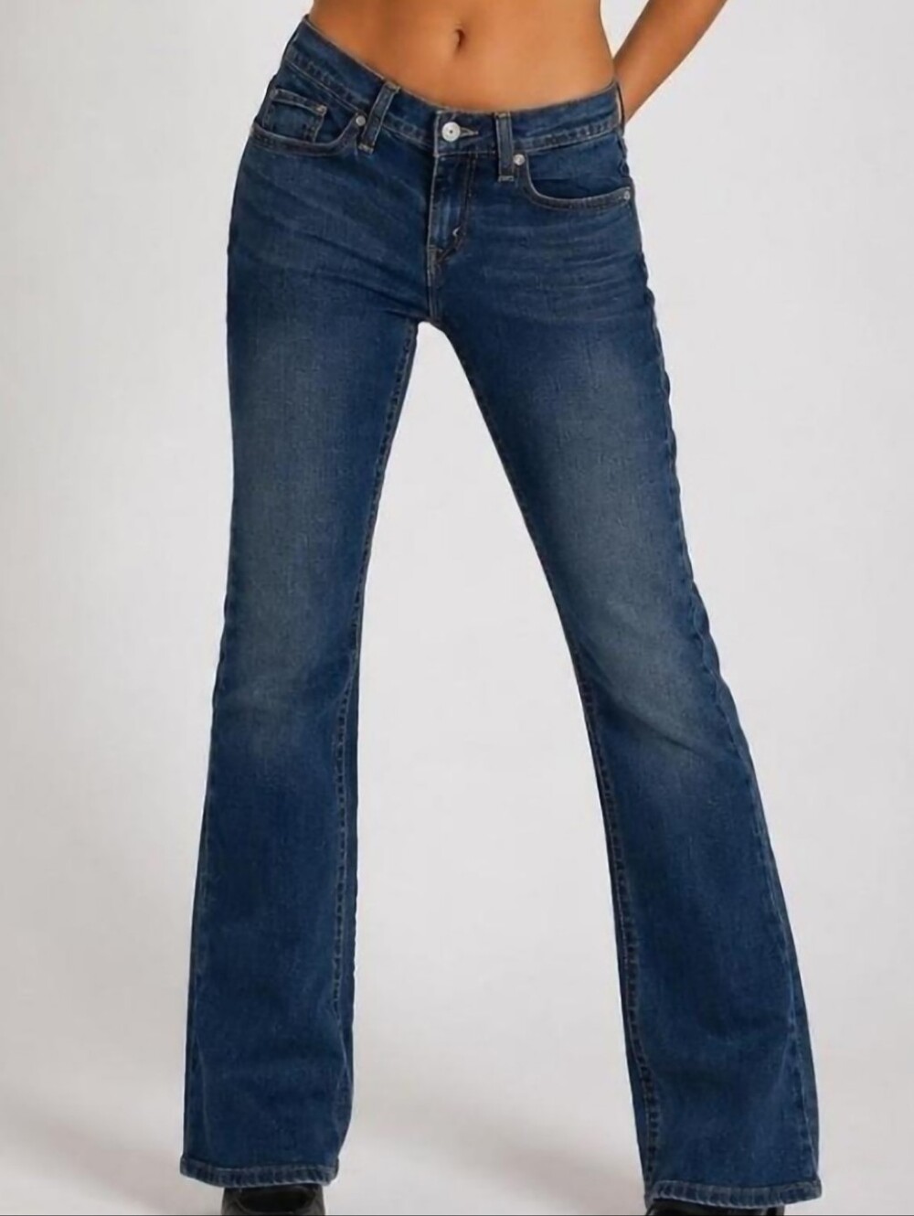 Levi's Women's Classic Boot Blue Denim Bootcut Stretchable Jeans 30" - Picture 2 of 8